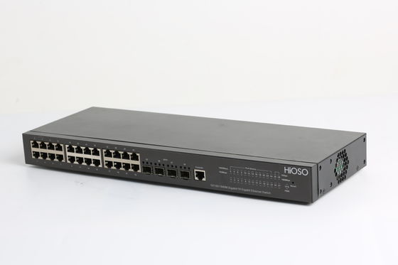 24 liaisons montantes des ports 4 10G SFP du gigabit RJ45 mettent en communication des ports du commutateur 28 de Gigabit Ethernet